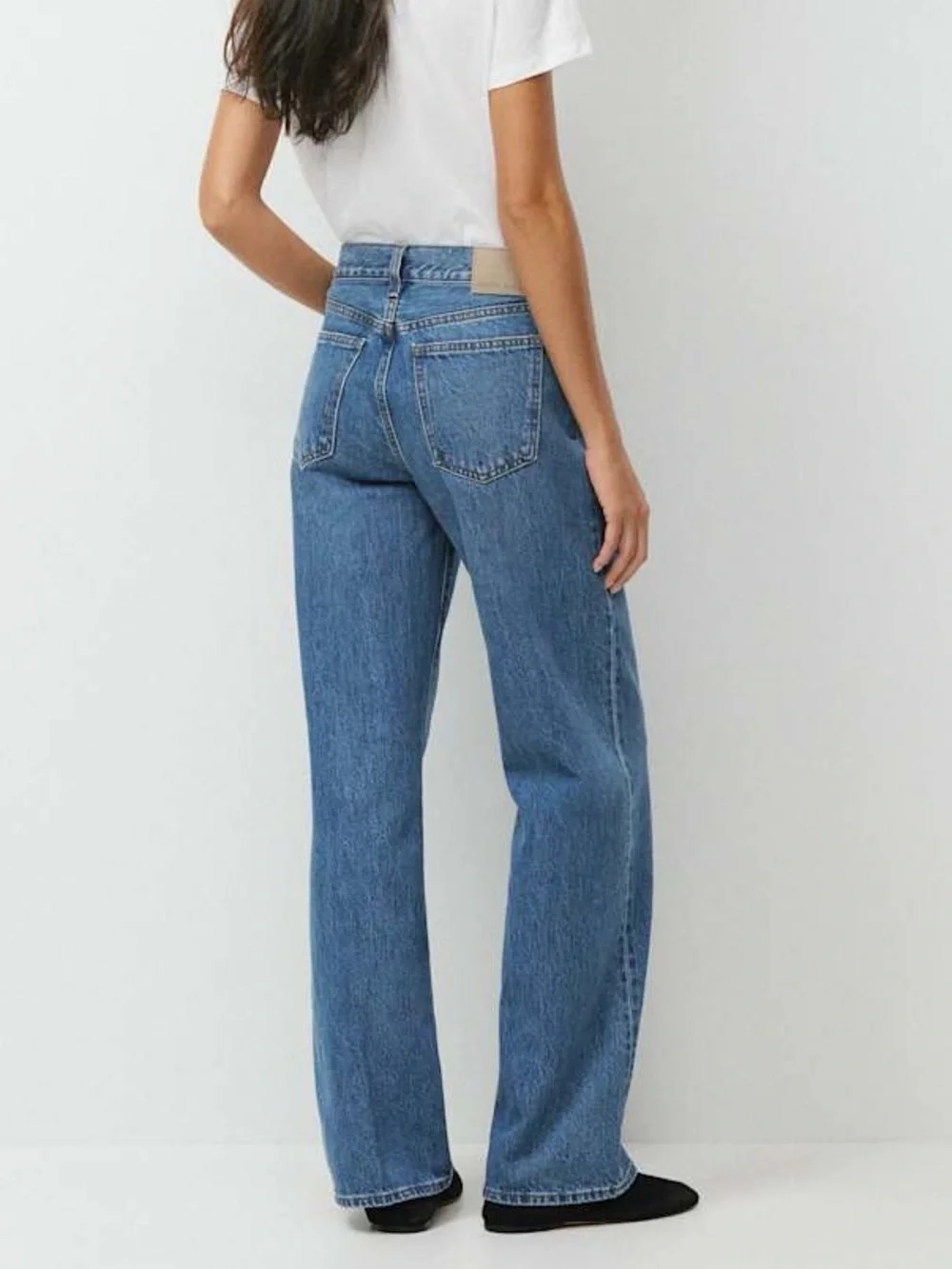 Aritzia Denim Forum The Farrah Lo-Rise Wide Jean 5 Yrs Kiss N Tell Bleu 26